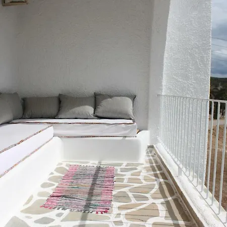 Landhaus Villla Giallo Alikí