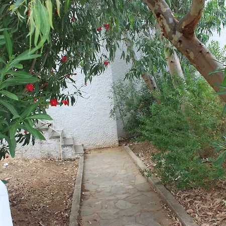 Villla Giallo Alikí