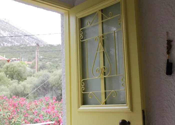 Villla Giallo Εξοχικό σπίτι *